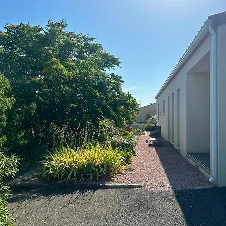 Nature Getaway - Modern House With Garden Villa Barbaira